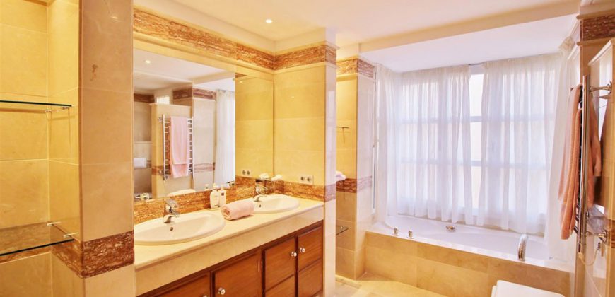 La Cerquilla, Luxury villa