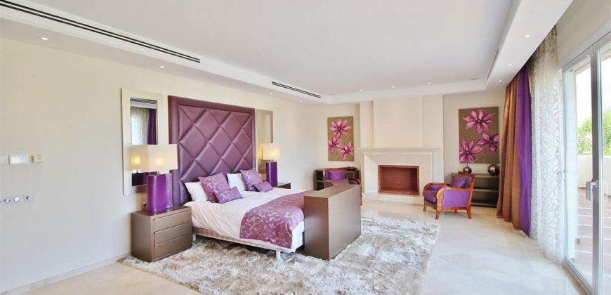 La Cerquilla, Luxury villa