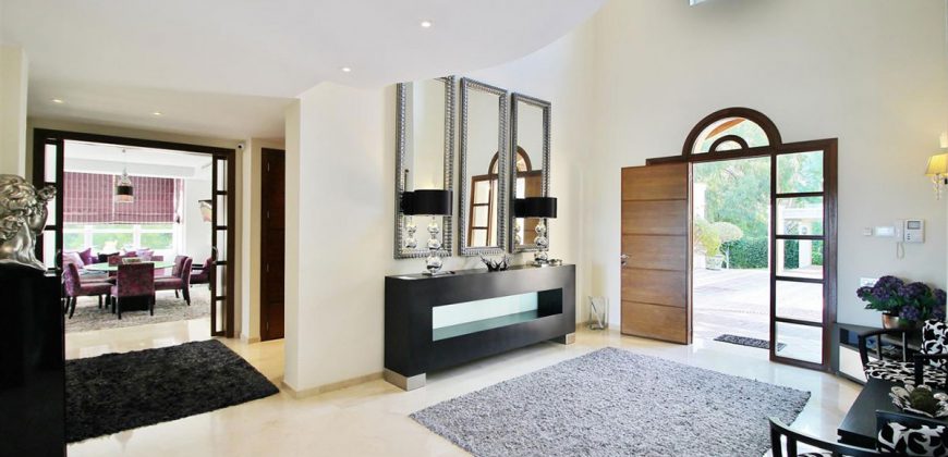 La Cerquilla, Luxury villa