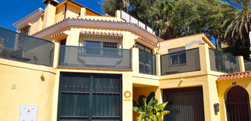 Villa in Urb. La Patera, Marbella