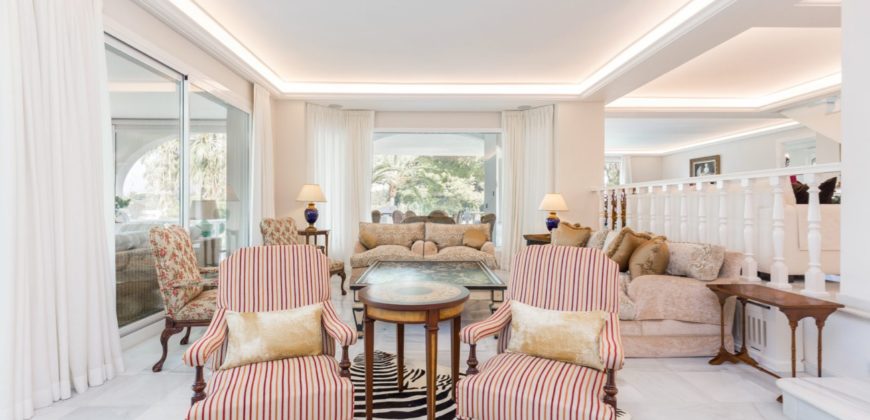 VILLA FOR SALE IN TORRE REAL