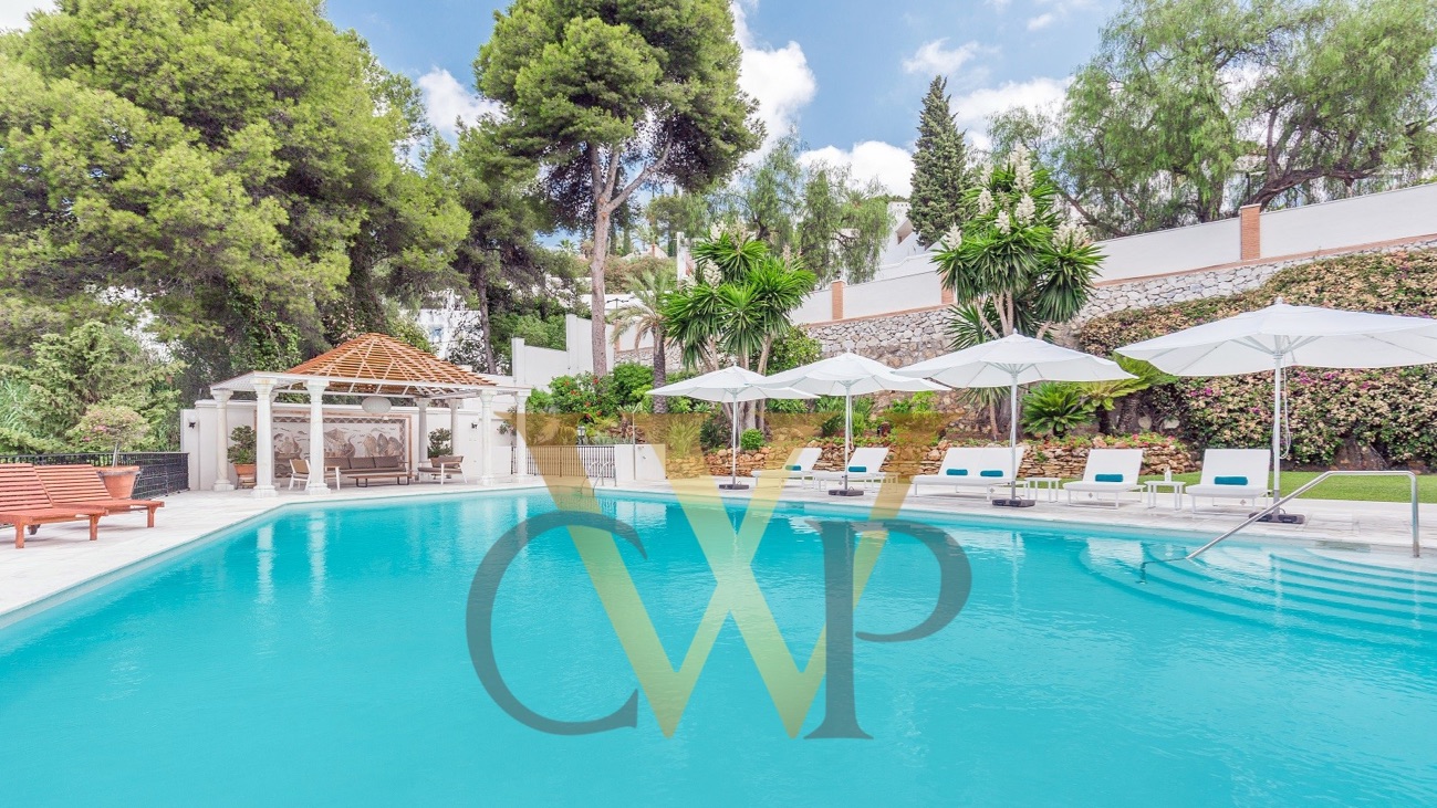 VILLA FOR SALE IN TORRE REAL