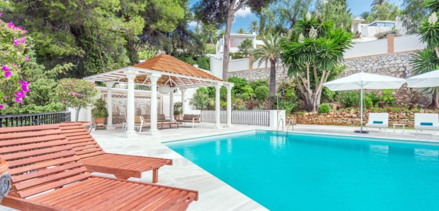 VILLA FOR SALE IN TORRE REAL