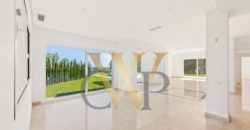 Villa for sale in La Mairena – Elviria