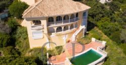 Villa for sale in La Mairena – Elviria