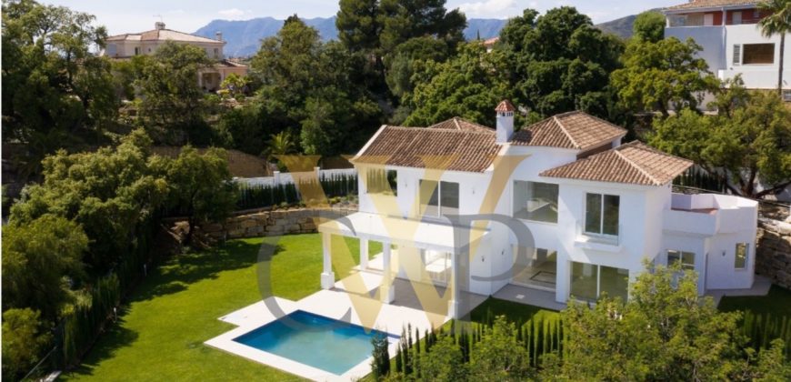 Villa for sale in La Mairena – Elviria