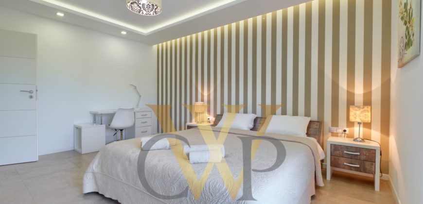 APARTMENT IN PUERTO BANUS