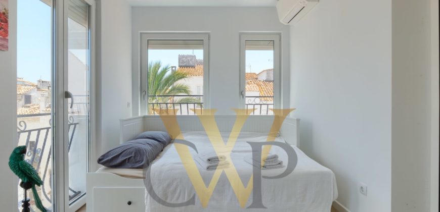 APARTMENT IN PUERTO BANUS