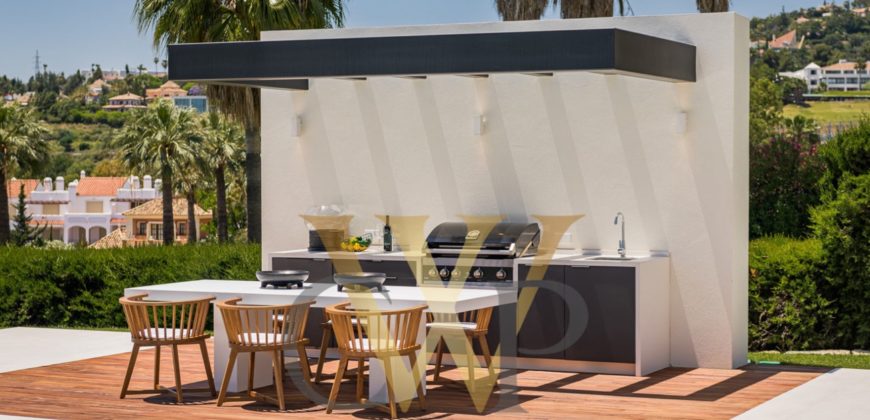 VILLA IN NUEVA ANDALUCIA
