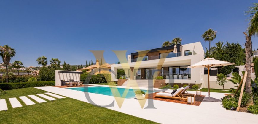 VILLA IN NUEVA ANDALUCIA