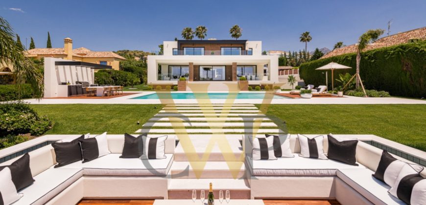 VILLA IN NUEVA ANDALUCIA