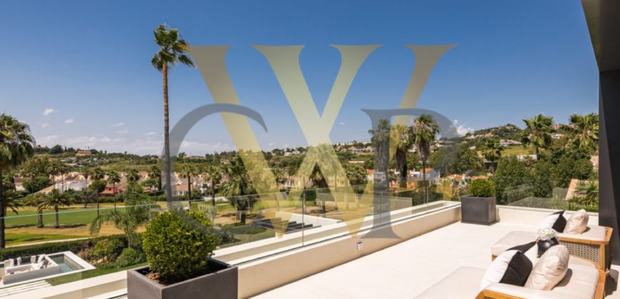 VILLA IN NUEVA ANDALUCIA