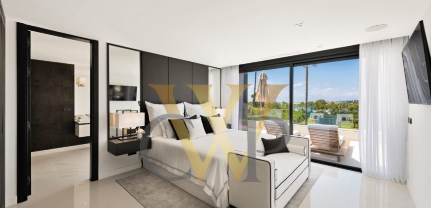 VILLA IN NUEVA ANDALUCIA