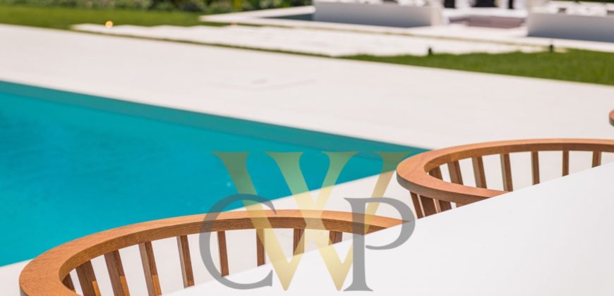 VILLA IN NUEVA ANDALUCIA