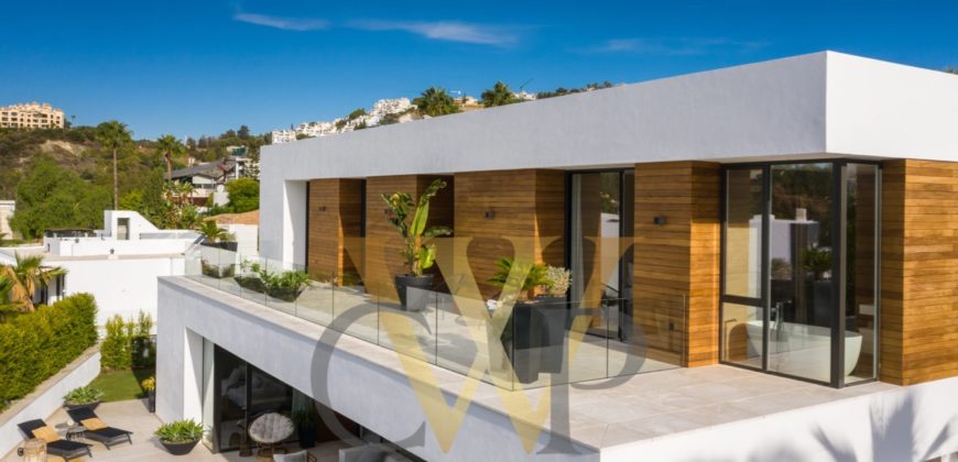 VILLA IN LA QUINTA – BENAHAVIS