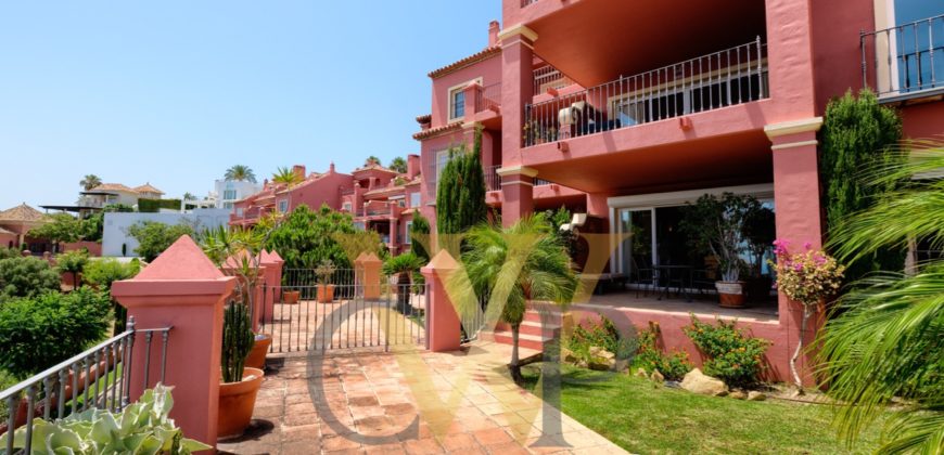 APARTMENT IN BENAHAVIS