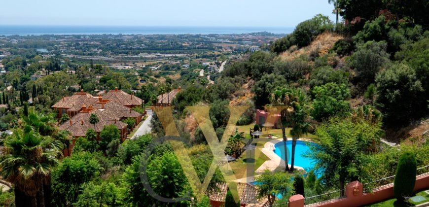 APARTMENT IN BENAHAVIS