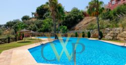 APARTMENT IN BENAHAVIS