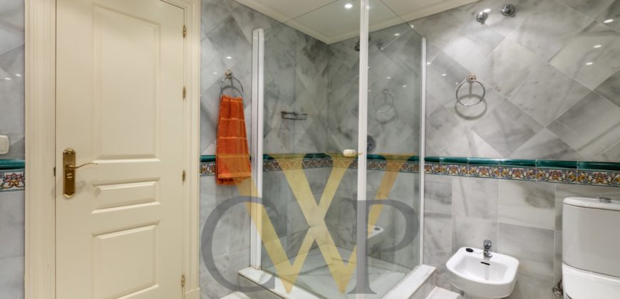 APARTMENT IN BENAHAVIS