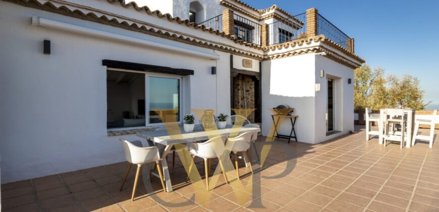 VILLA RUBÍ – ESTEPONA