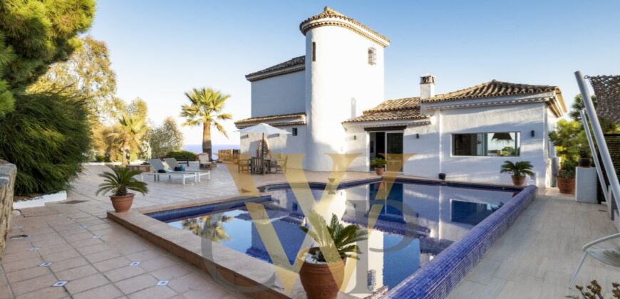 VILLA RUBÍ – ESTEPONA