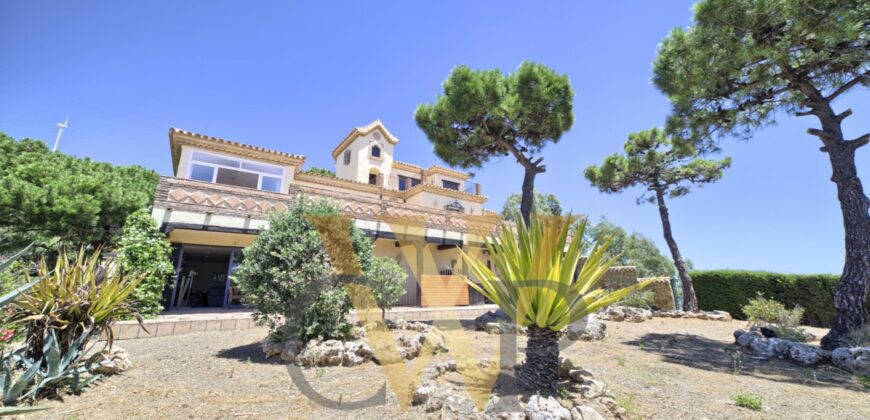 VILLA RUBÍ – ESTEPONA