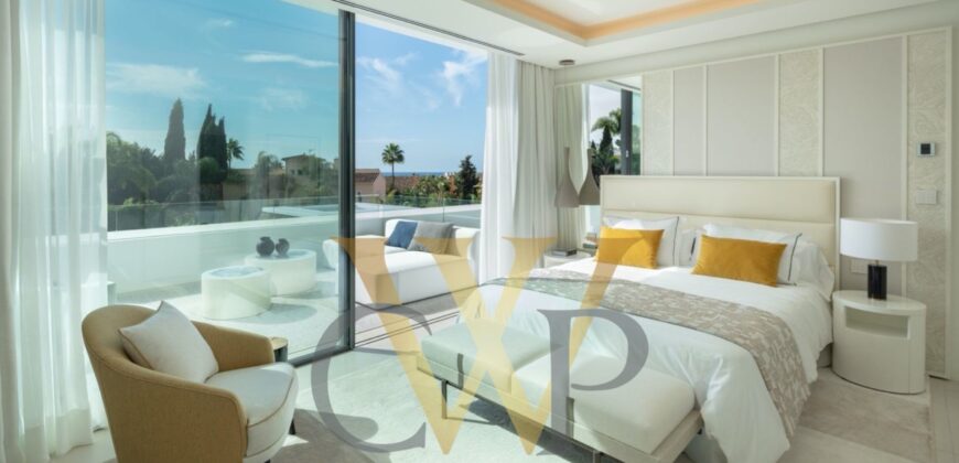 VILLA REY