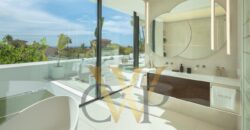 VILLA REY