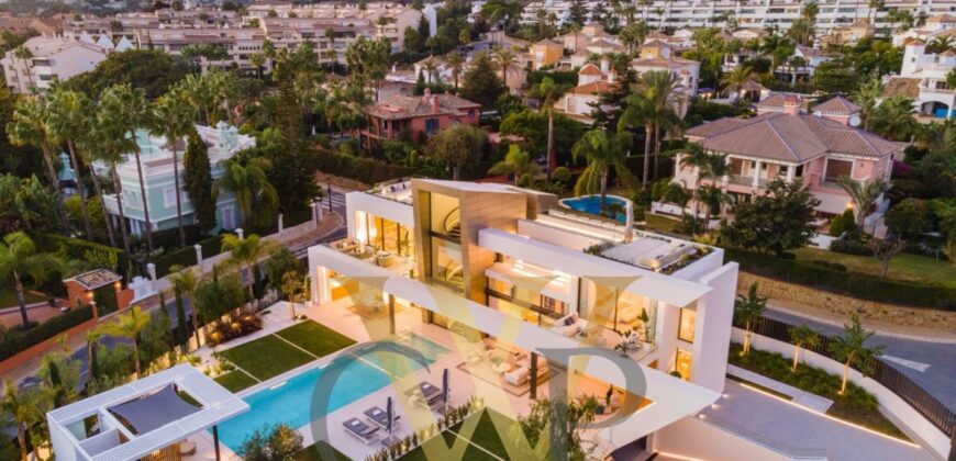 VILLA REY