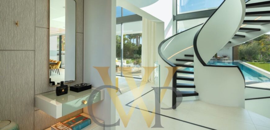 VILLA REY