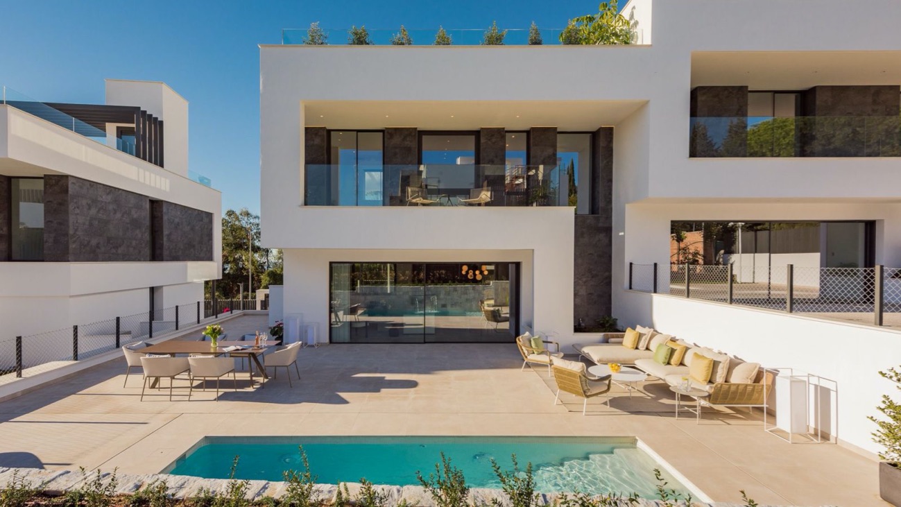 SEMIDETACHED VILLAS IN SIERRA BLANCA