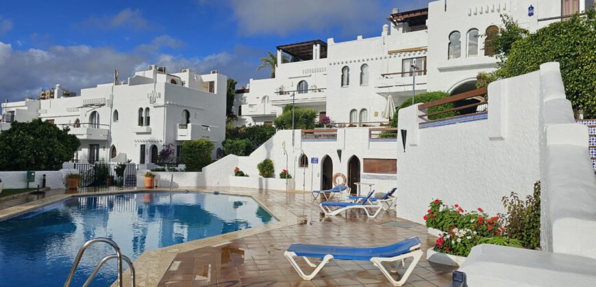 DUPLEX EN VENTA EN URBANIZACION `PUEBLO ARABESQUE´