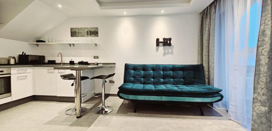 DUPLEX EN VENTA EN URBANIZACION `PUEBLO ARABESQUE´