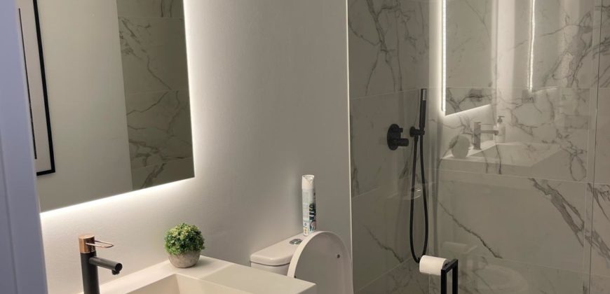 APARTAMENTO EN VENTA EN JARDINES DE ANDALUCIA